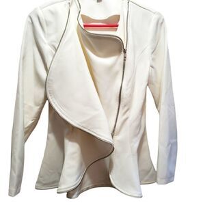 Haoduoyi Fitted Ivory jacket by  Med.